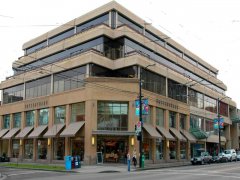 <b>山东张丹丹大鱼建站网</b>